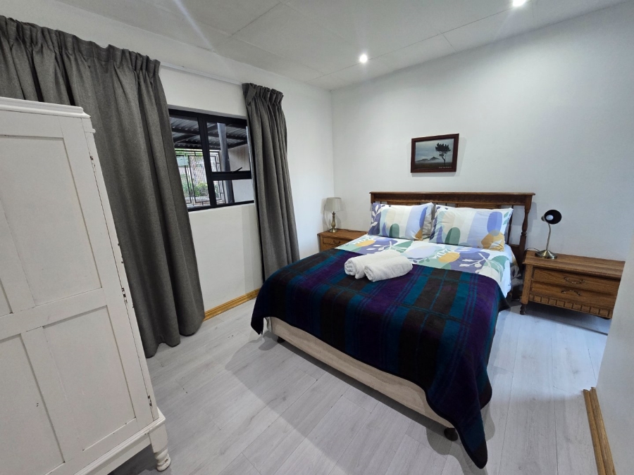 6 Bedroom Property for Sale in Waverley Free State
